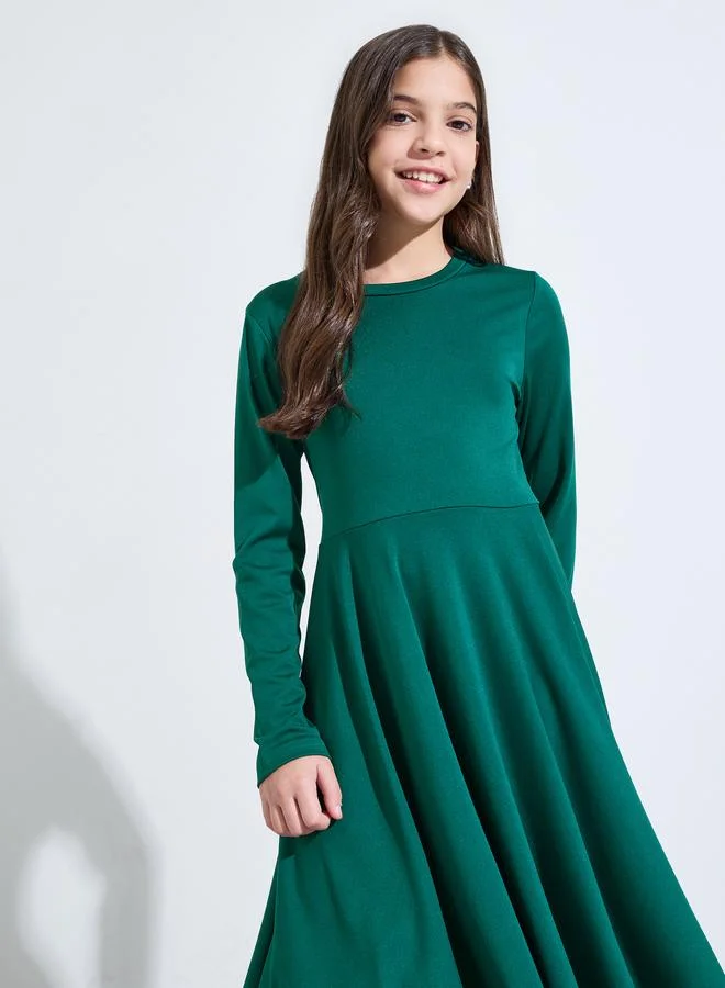 Styli Teen Girls Green Solid Long Sleeves A-Line Midi Dress