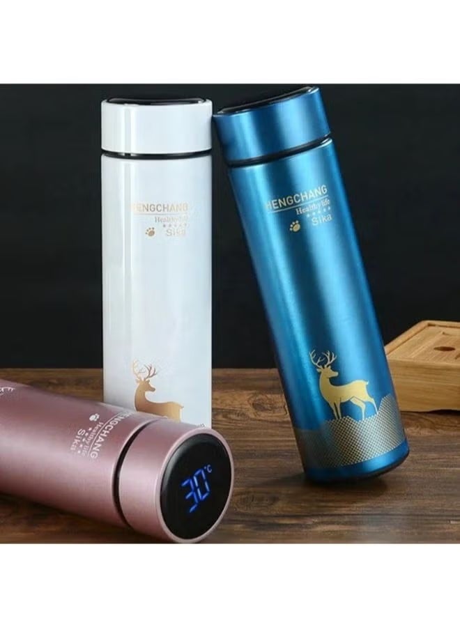 ترمس حراري ديجيتال غزالة – تقنية حديثة لحفظ المشروبات! أحدث صيحة في عالم الترامس الحرارية، مصنوع من ستانلس ستيل 304 عالي الجودة بسعة 500 مل. مزود بشاشة ديجيتال تعرض درجة حرارة المشروب، بالإضافة إلى مصفى داخلي لفلترة المشروبات. تصميم أنيق وعملي للحفاظ على مشروباتك الساخنة أو الباردة لأطول فترة - Image 4