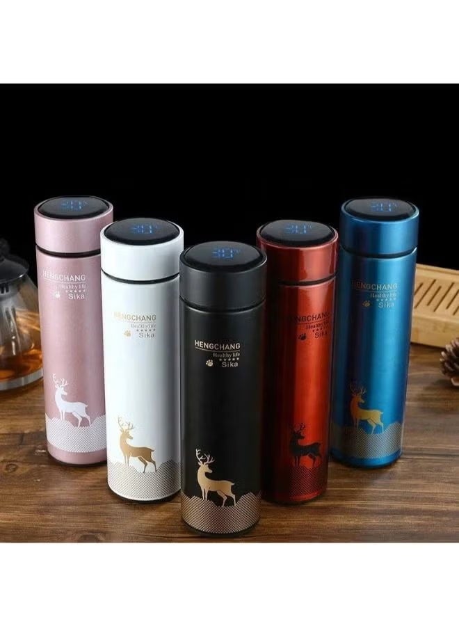 ترمس حراري ديجيتال غزالة – تقنية حديثة لحفظ المشروبات! أحدث صيحة في عالم الترامس الحرارية، مصنوع من ستانلس ستيل 304 عالي الجودة بسعة 500 مل. مزود بشاشة ديجيتال تعرض درجة حرارة المشروب، بالإضافة إلى مصفى داخلي لفلترة المشروبات. تصميم أنيق وعملي للحفاظ على مشروباتك الساخنة أو الباردة لأطول فترة - Image 3