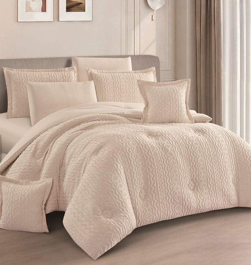 Elegant 8-piece summer bedspread set for a double bed, featuring a quilted design and microfiber material, sized 260x240 cm. - Image 1