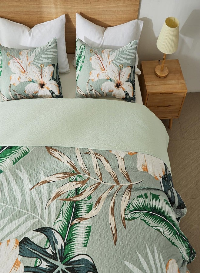 Yogeneg Queen Quilt Bedding Set,White Botanical Pattern Sage Green Full/Queen Quilt Set,3 Piece Lightweight Soft Summer Bedspread Coverlet with 2 PIillow Shams,All Season(Sage Green,90"x96") - Image 3