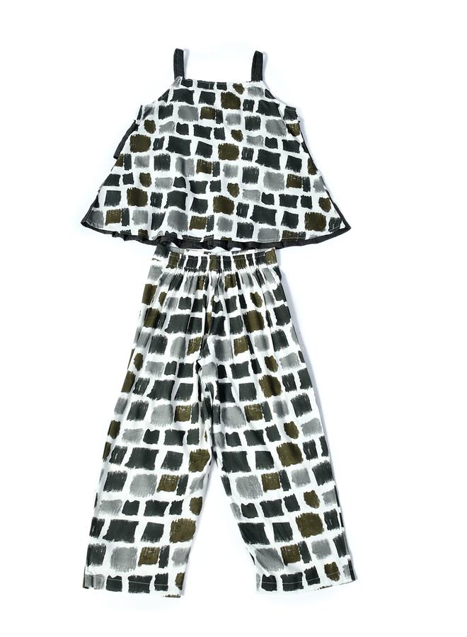 BELLA MODA BELLA MODA Printed Layered Strappy Top and Pants Set  - Image 3