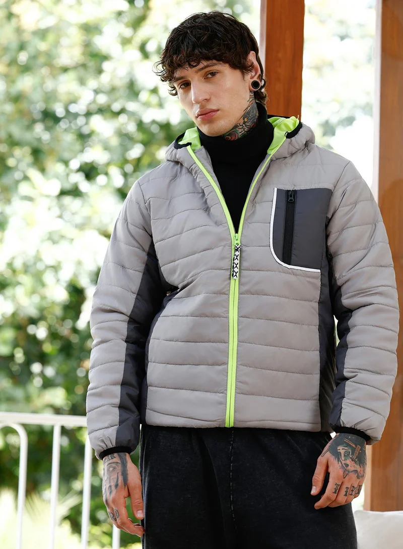 كامبوس سوترا Men's Panel-Block-Quilt Puffer Jacket | Hooded Neck , Long Cuffed Sleeves , Zipper Closure , Straight Hem | Colourblock Woven Quilted For Casual & Daily | Coin Grey