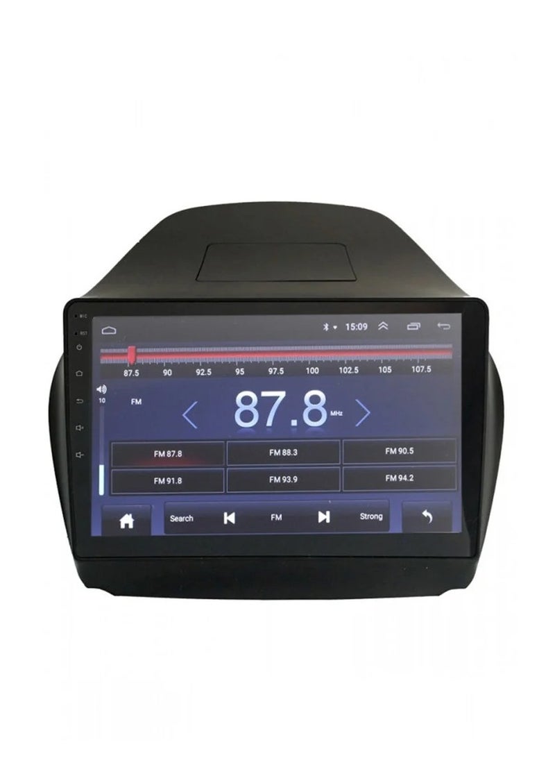 ام ان تي شاشة هيونداي توسان 2010 - 2015 هي جزء من نظام المعلومات والترفيه في السيارة يعمل بنظام التشغيل Android ويدعم ميزات مثل Apple CarPlay وAndroid Auto، مما يتيح لك توصيل هاتفك الذكي بسهولة كما أنها توفر دقة عالية تصل إلى 1080 بكسل، مما يجعلها ممتازة لعرض المعلومات والخرائط بوضوح - Image 2