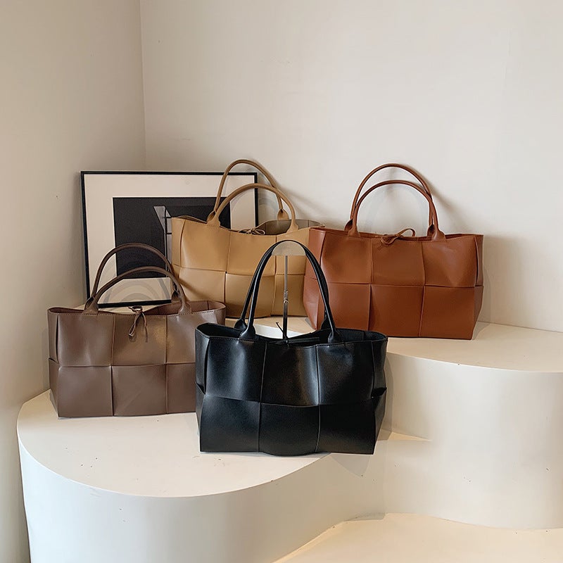 Handheld Woven Bag Women'S 2024 Autumn New Large Capacity High-Class Work Commuter Shoulder Tote Bag - Image 5