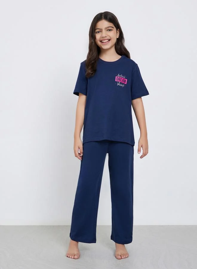 Styli Styli Teens Cotton Printed T-Shirt and Pyjama Set