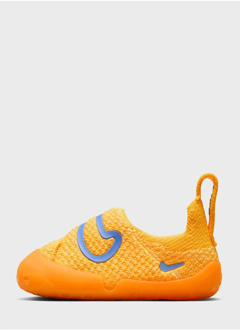 Nike Infant Swoosh 1