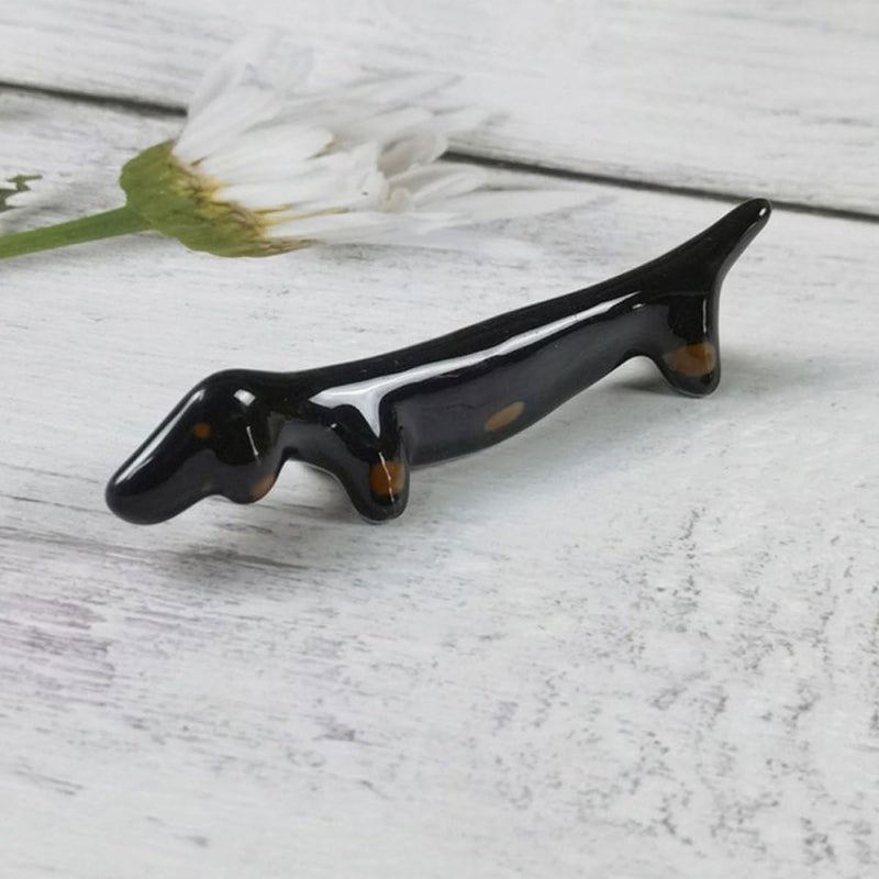 4pcs Cute Cartoon Ceramic Dachshund Chopstick Holder Set, Convenient Chopstick Rests in Black White Coffee and Gray, Kitchen Tableware Organizer for Home Dining - Image 5