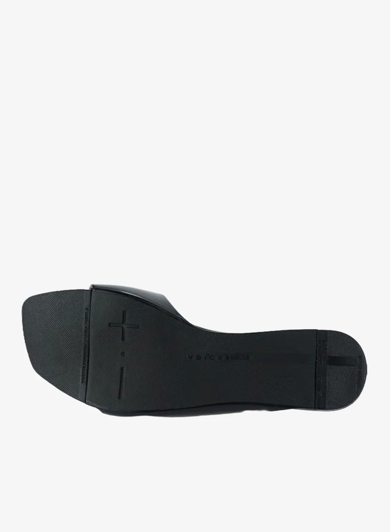 Voices Black-Black-Gold Avolto  Corrente 2K Women'S Low Sandal With Chain Design - Black/Gold for Women | Best Price UAE
