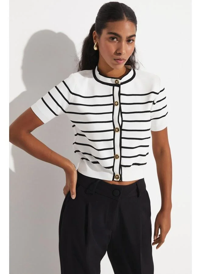 جون June Exclusive Short Sleeve Knitwear Cardigan Ecru