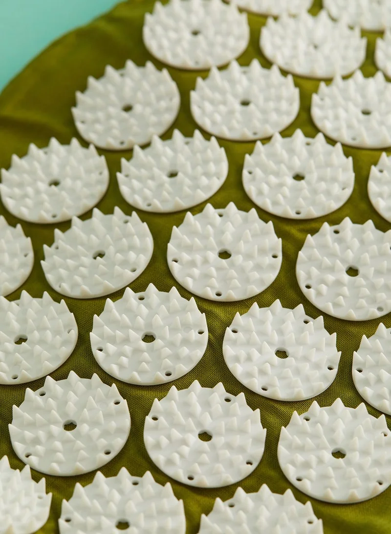 BED OF NAILS Black Acupressure Strap