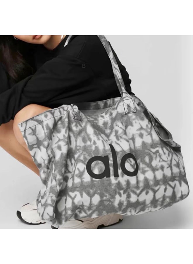 Alo Yoga Alo Yoga Tote Bag, Sports Fitness Bag, Iconic Shopper Tote, Shoulder Bag, Hand Carry Canvas Bag, Unisex Large-capacity Shopping Eco-friendly Bag - Grey Tiedye  - Image 2