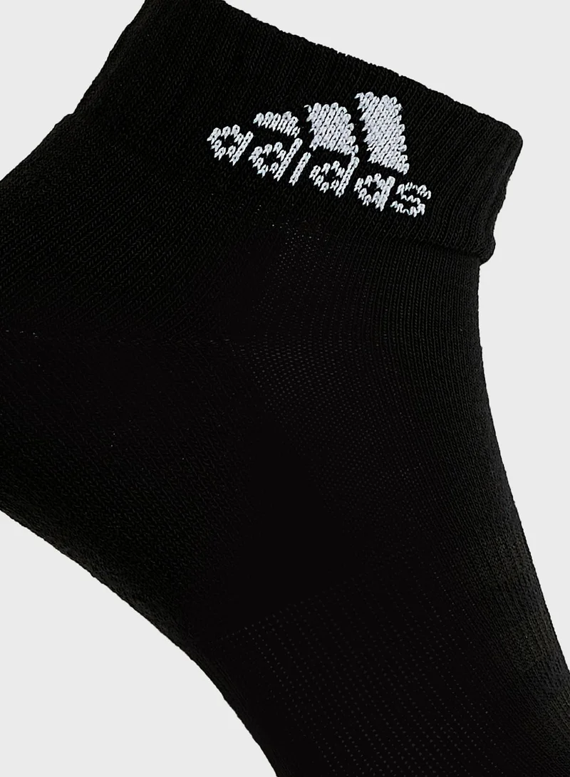 adidas مجموعة جوارب بطول الكاحل مكونة من 6 ازوج