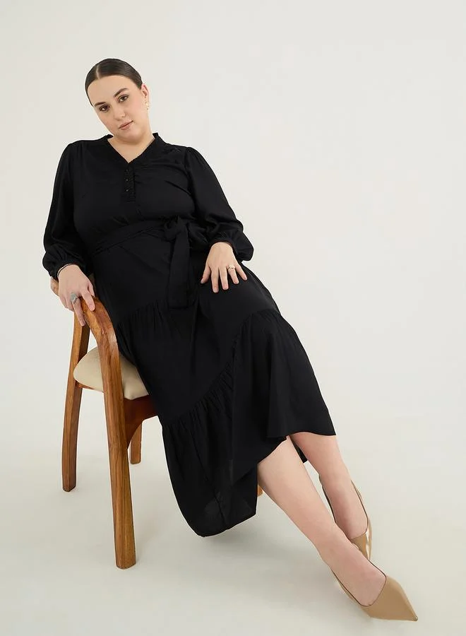 Femmella Plus Size Black Smocking Detailed Tiered Maxi Dress