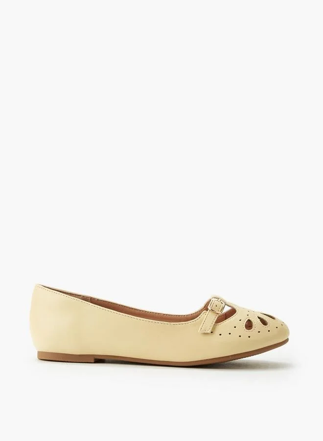 ليتل ميسي Girls Buckle Accent Ballerina Shoes