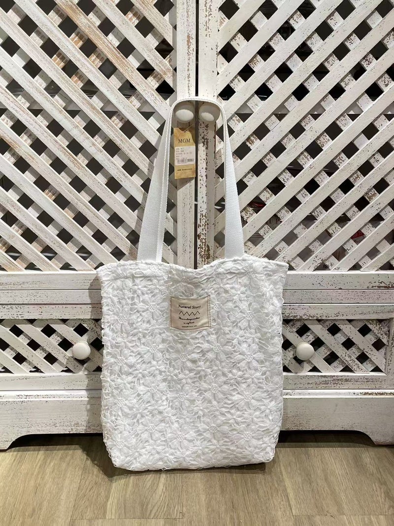 Japanese-Style Casual Versatile Canvas Underarm Bag Ins Fashion Lace Handbag Floral Hollow Single Shoulder Women'S Bag Artistic - Image 4
