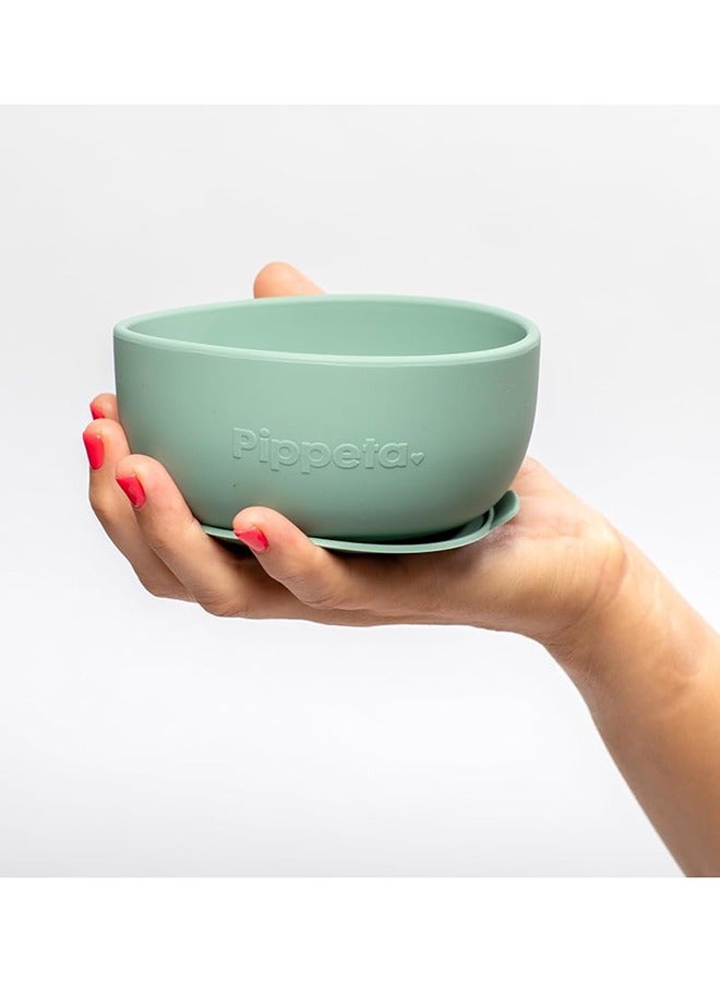 Pippeta The Pippeta Silicone Suction Bowl is designed to make mealtimes cleaner, easier, and more enjoyable for both babies and parents. Its strong suction base helps keep the bowl firmly in place, reducing spills and mess during feeding. Made from BPA-free, food-grade silicone, it is safe, soft, and durable for everyday use. The unbreakable design makes it ideal for little ones learning to eat independently. Easy to clean and highly convenient, it is both microwave and dishwasher safe. A practical feeding essential for stress-free, mess-free mealtimes. - Image 5