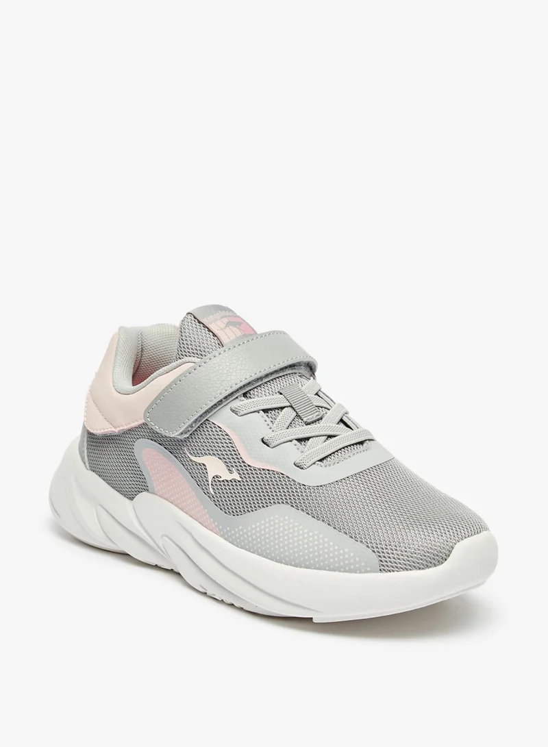 كانغاروس Kangaroos Girls' Textured  Sports Shoes With Hook And Loop Closure