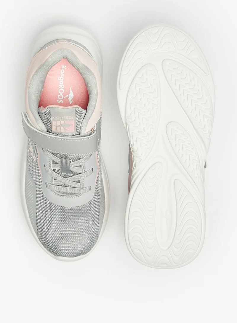 كانغاروس Kangaroos Girls' Textured  Sports Shoes With Hook And Loop Closure