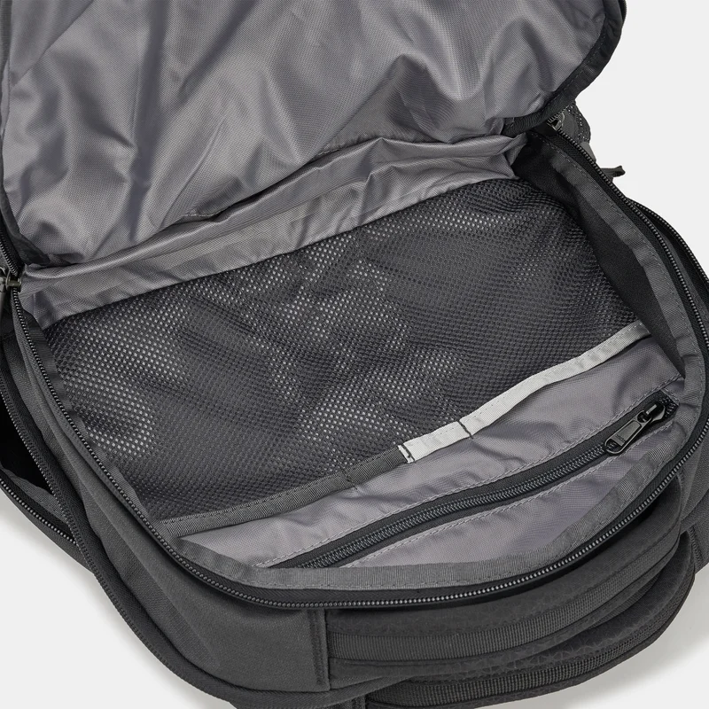 THE NORTH FACE Vault Backpack