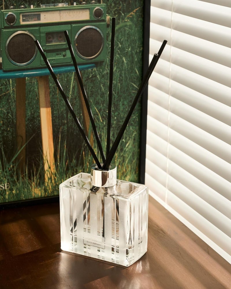 M&SENSE Linen Breeze Reed Diffuser Set - 7.04 oz Linen Breeze Scent Diffusers for Home with Sticks, Shelf Air Freshener for Bedroom Bathroom Office Decor - Image 3