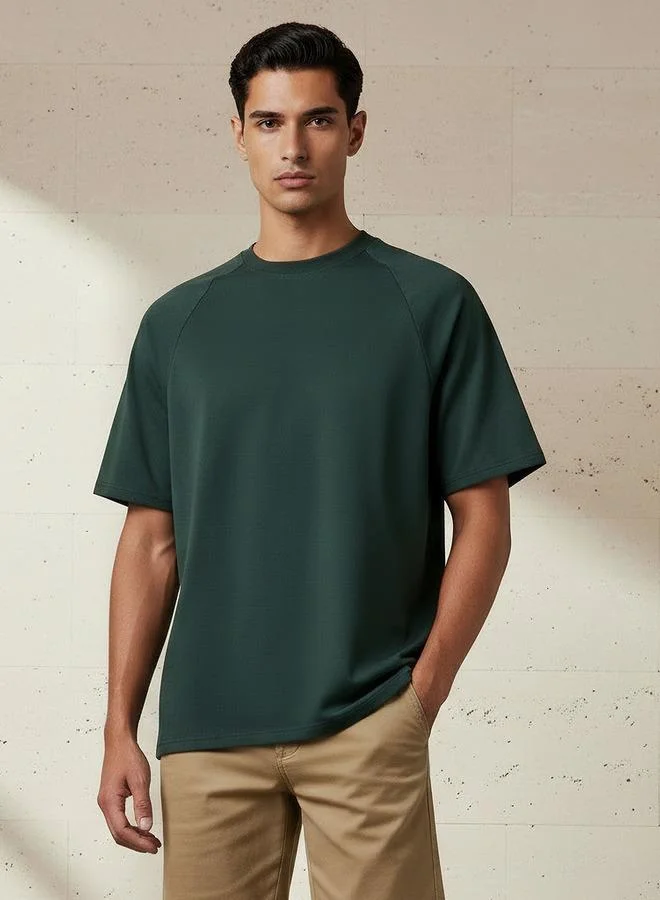 Love Pangolin Men Raglan Sleeves Oversized T-shirt