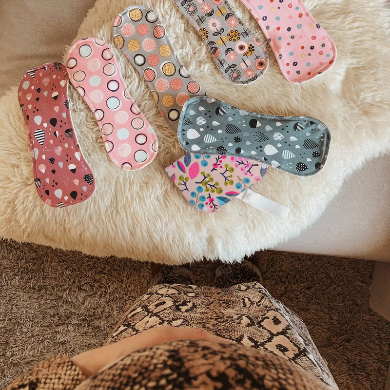 Natissy Wet Bag with Double Pocket; Keep The Fresh Pads on one Side, Used Ones on The Other; Perfect Storage for Reusable Sanitary Pantyliners, Menstrual Towels, Makeup Remover and Washable Nursing Pads - Image 4