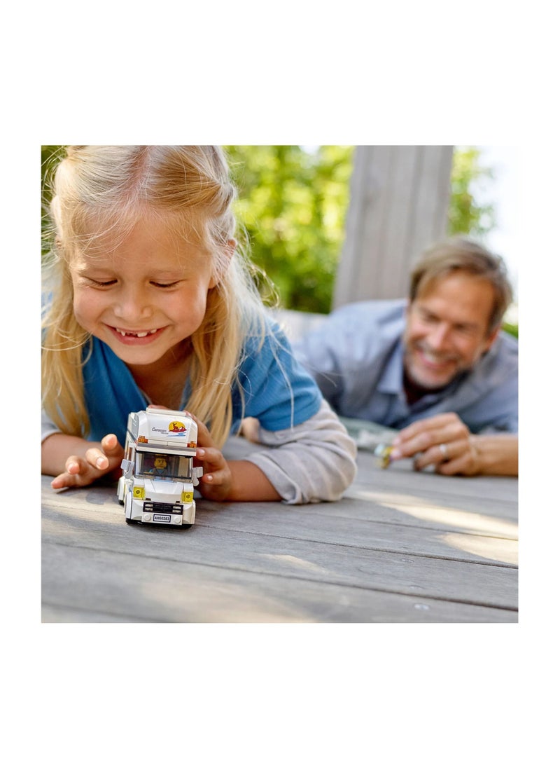 LEGO LEGO - City Holiday Camper Van 190 Pieces - 60283  - Image 3