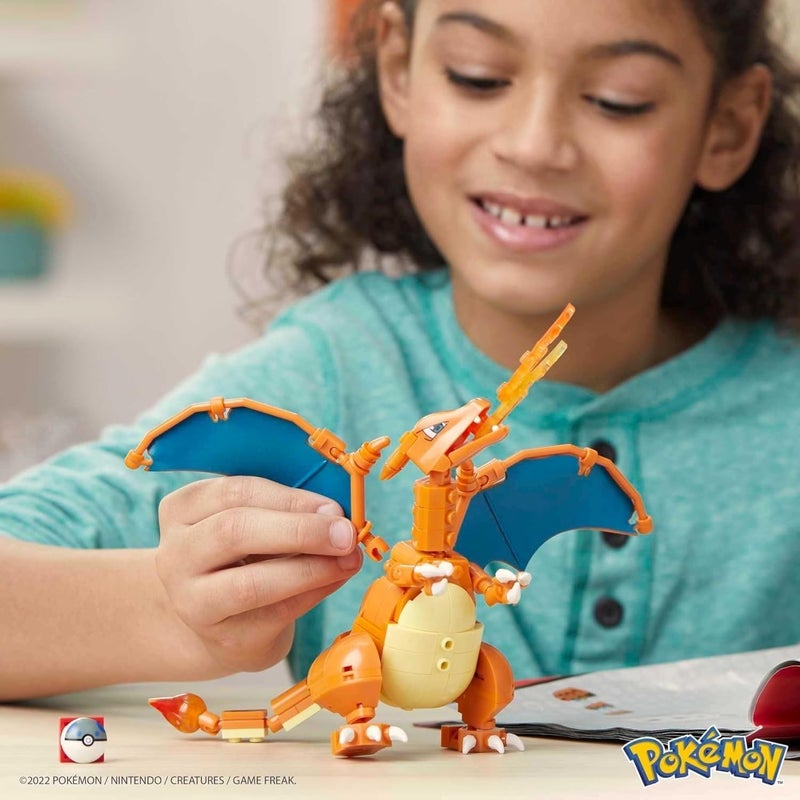 Mega Brands MEGA Pokémon Building Toys Set Charizard with 222 Pieces, Articulated and Poseable, 4 Inches Tall, for Kids - Image 2
