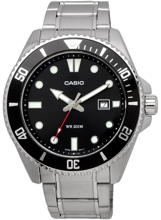 Casio MDV-107D-1A1V Men's Standard Analog Sports Wristwatch - Image 3