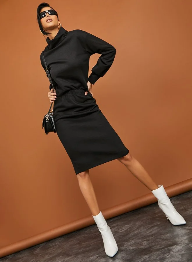 ستايلي Roll Neck Ribbed Knit Top and Skirt Co-Ord Set