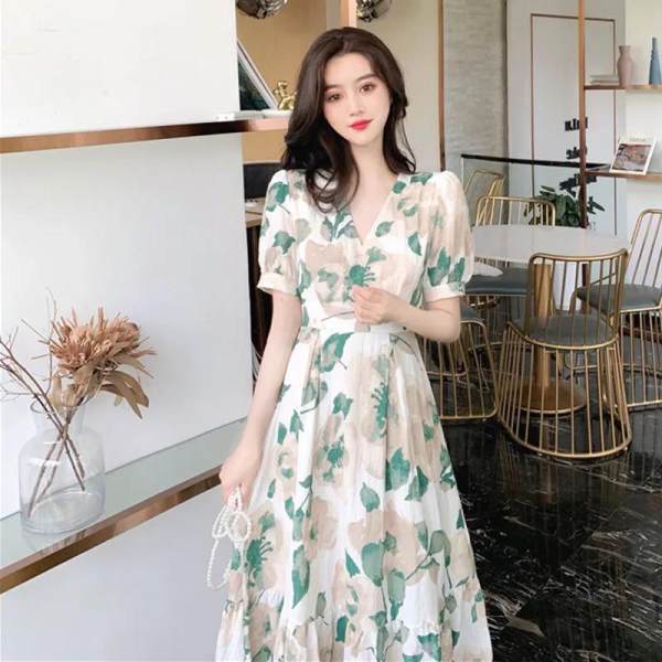 Summer New Hepburn Style Salted Sweet Long Dress V-Neck Fairy Mori Style Sweet Floral Dress for Children 157 Green - Image 1