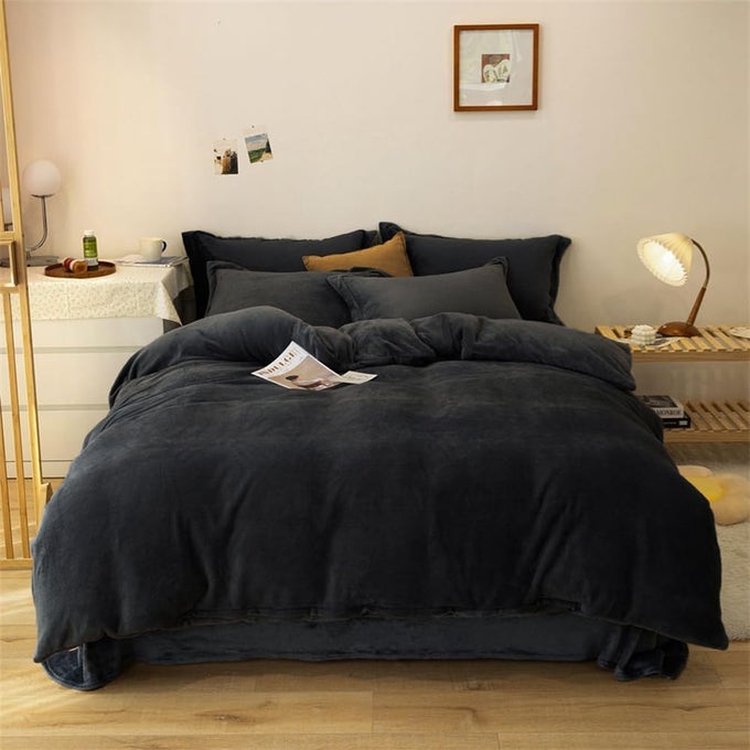 BLACK VELVET BEDDING COMFORTER SETS QUEEN SIZE ADULTS MEN SOLID BLACK FLUFFY COMFORTERS COTTON WOMEN PLAIN COLOR FLANNEL QUILTS WARM WINTER MICROMINK SHERPA BLANKETS AESTHETIC DORM BED