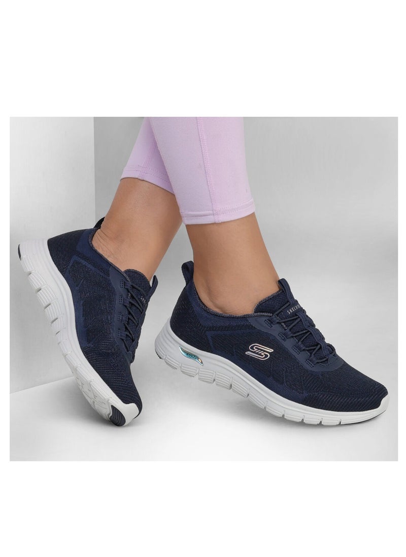 SKECHERS ARCH FIT VISTA  - Image 2