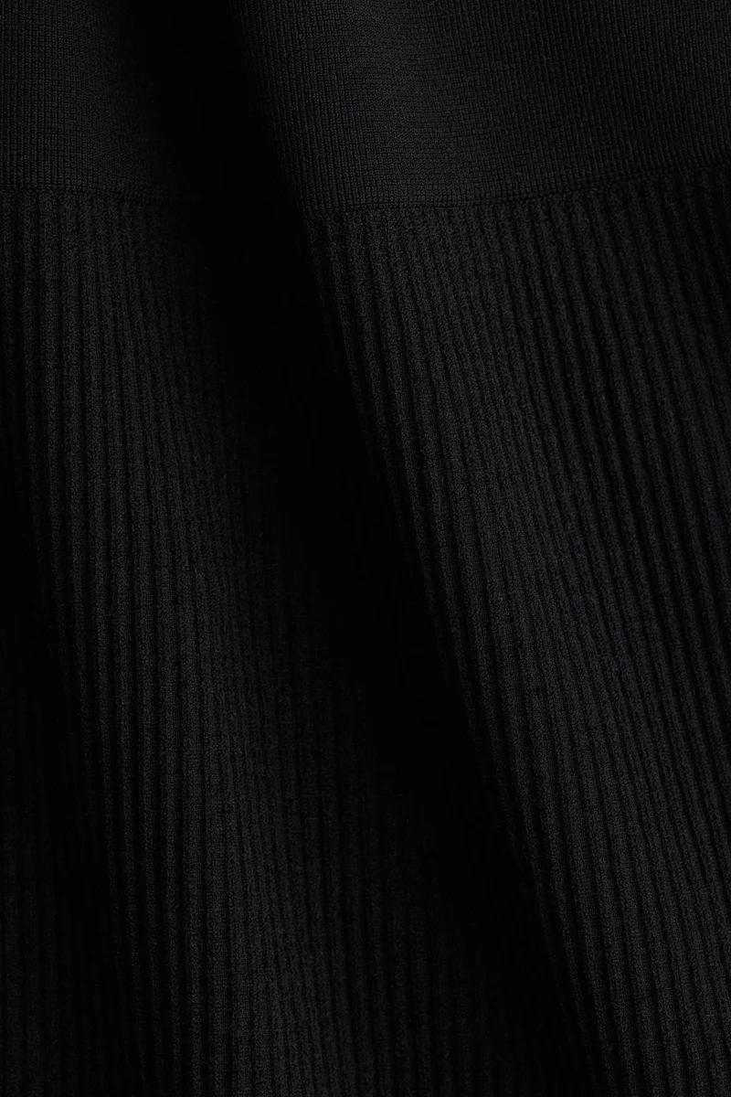 H&M  MAMA Before & After Seamless cycling shorts for Women | Best Price UAE