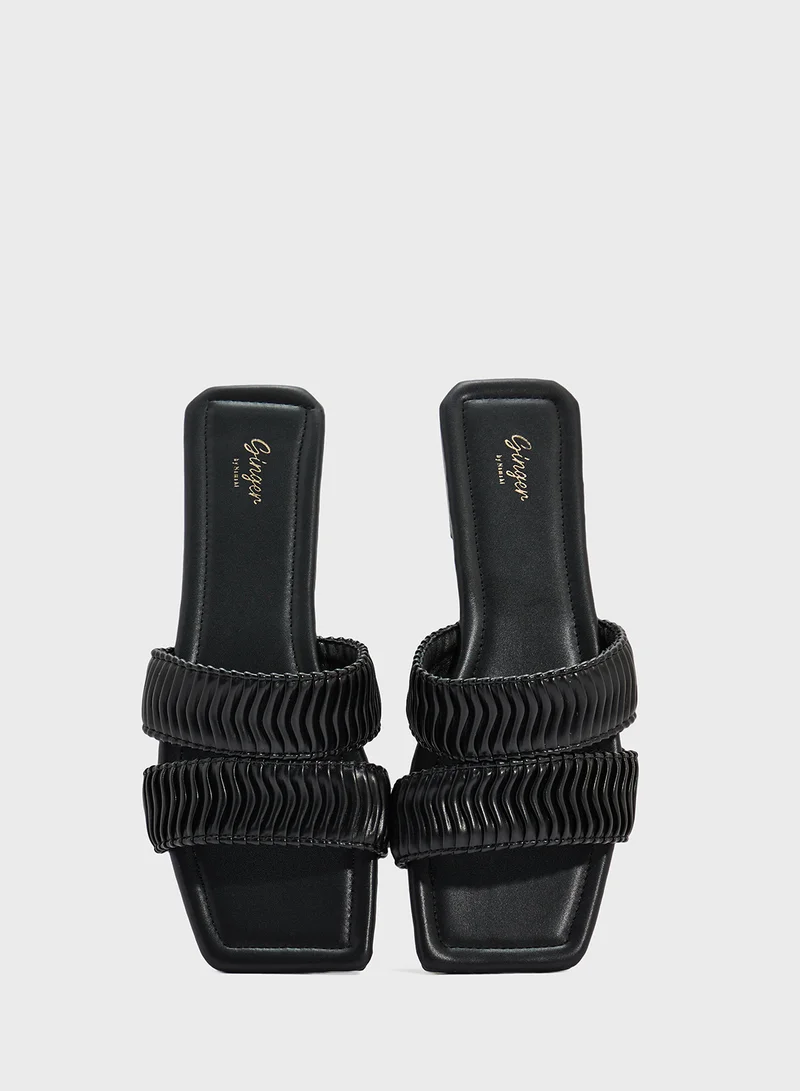 Ginger Ladies Flat Sandal