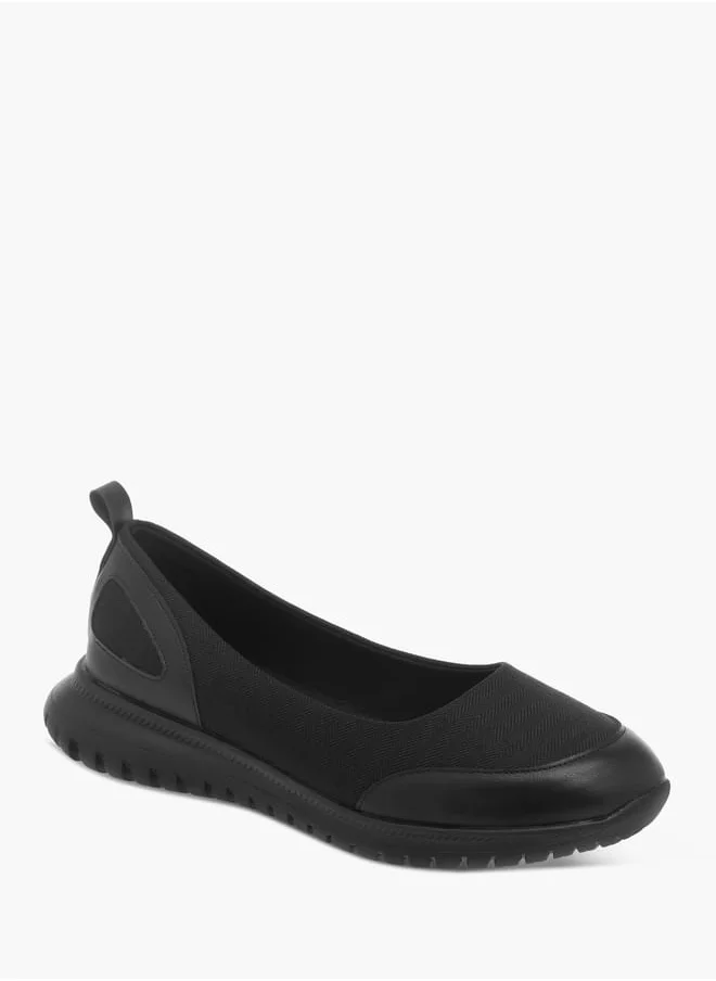 فلورا بيلا من شو إكسبرس Women Panelled Slip-On Shoes