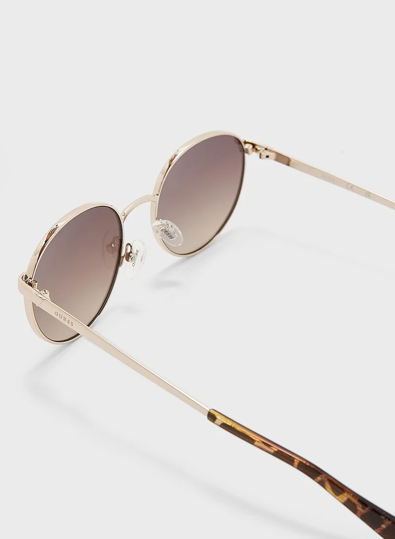 GUESS Round Sunglasses