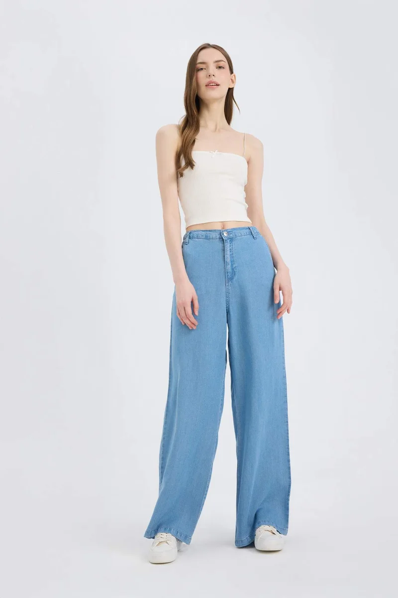 ديفاكتو Wide Leg High Waist Long Soft Washed Jeans