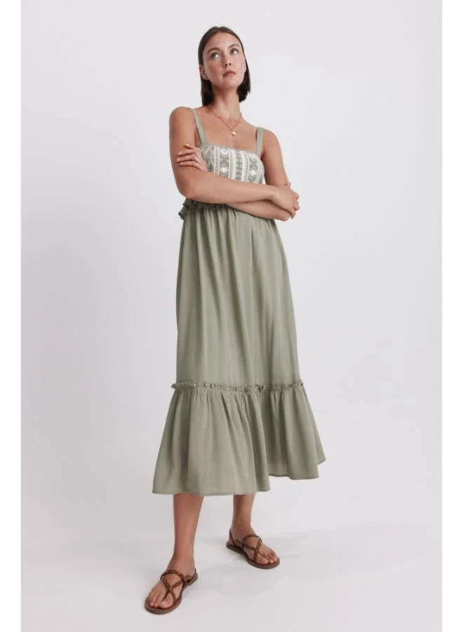 Springfield Embroidered strap midi dress