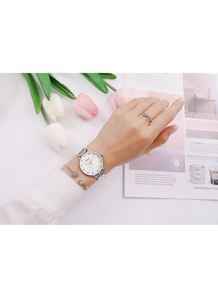 CURREN CURREN New Black Women Watch Business Quartz Watch Ladies Top Brand Luxury Female Wrist Watch Girl ( Silver ) - Image 3