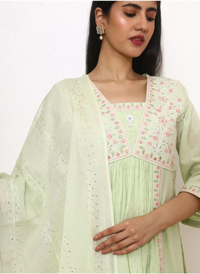 ISHIN Women Green Cotton Kurta set with Dupatta