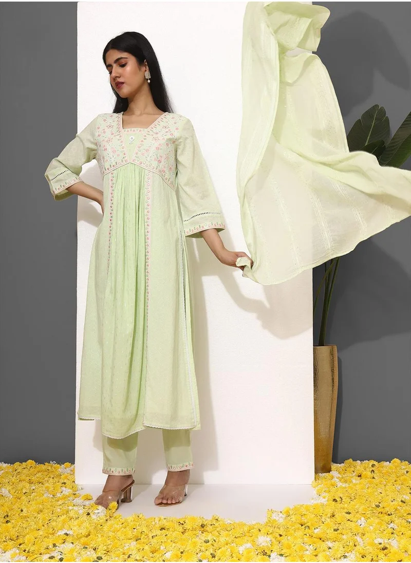 ISHIN Women Green Cotton Kurta set with Dupatta