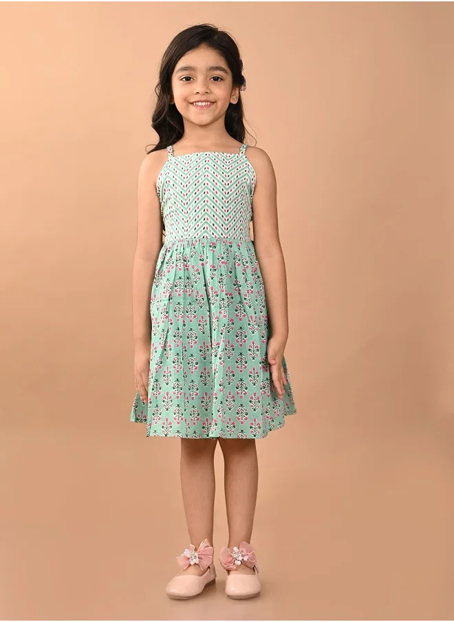 ليلك Printed Fit n Flare Dress