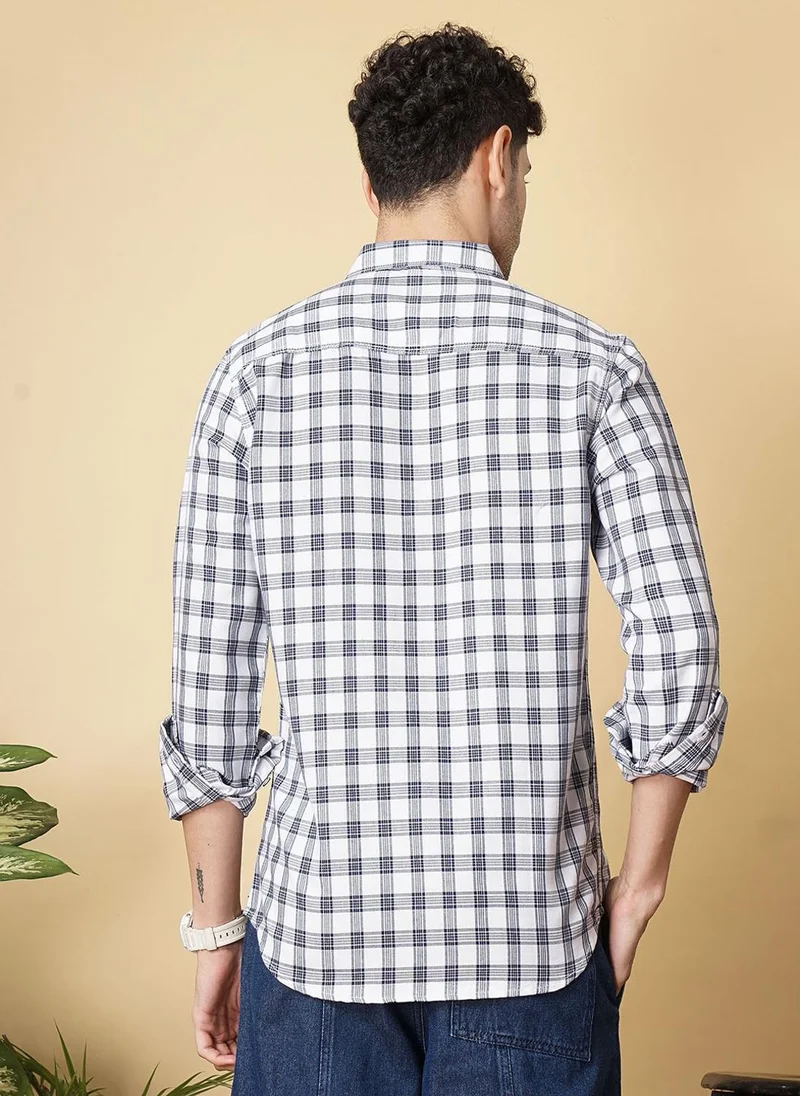 The Indian Garage Co Men Slim Fit Checkered Full Sleeves Cutaway Collar Casual Shirt