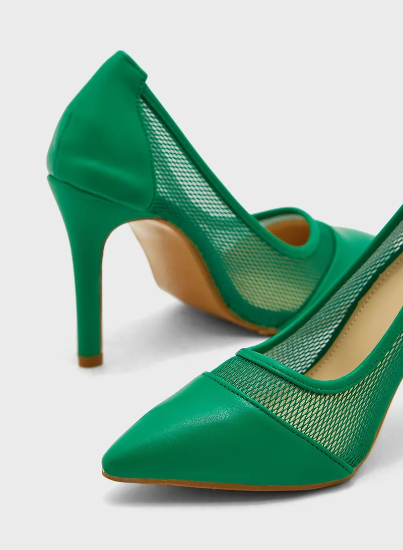 Ginger Net Style Pointed Pump