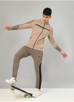 Technosport Contrast Panel Sleeve Full Zip Sports Jacket by Styli  - Image 4