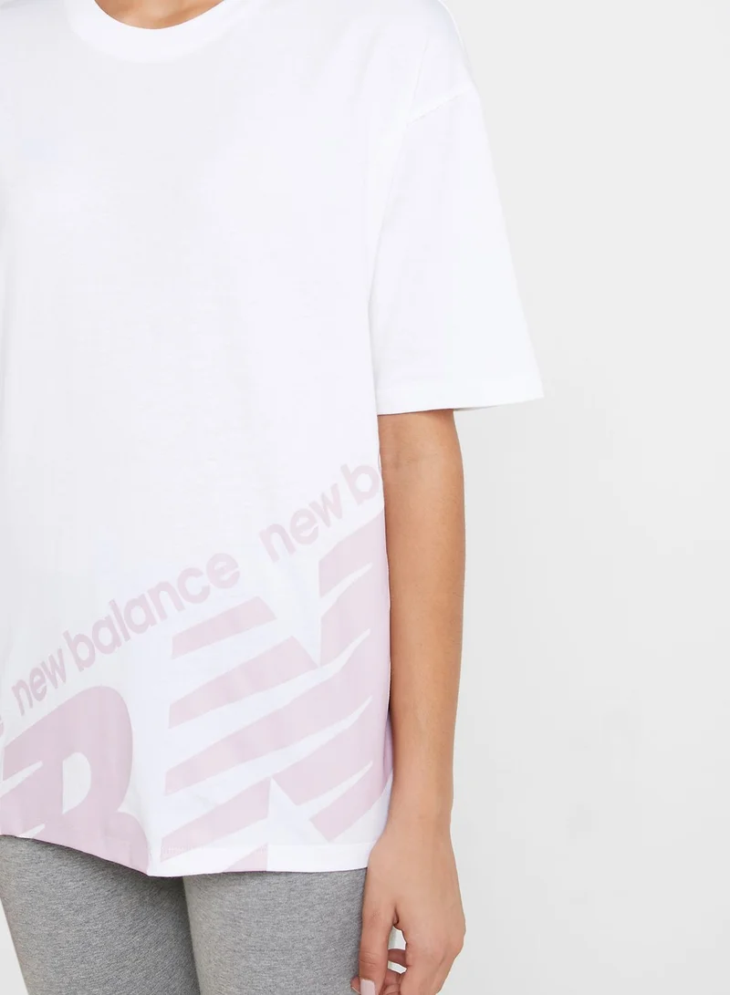 New Balance Athletics Boyfriend T-Shirt