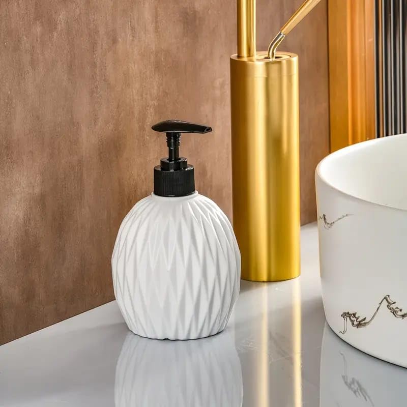 Puno Puno Liquid Soap Dispenser Bottle for Bathroom & Kitchen (Pack of 2) | Refillable Hand Wash Dispenser with Pump | Stylish Matte Finish Lotion Bottle for Countertops (Multiple Colors) - Image 4