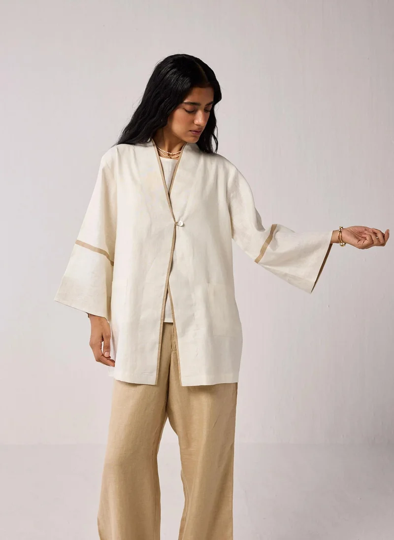 نور Relaxed Fit Hemp Overlay With Flared Sleeves In Off-White